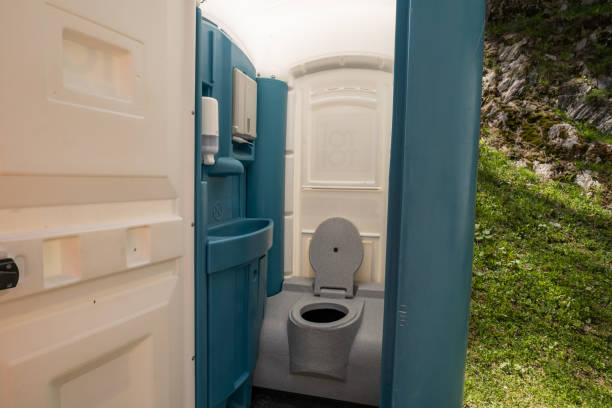 Portable restroom solutions in Salem, AR